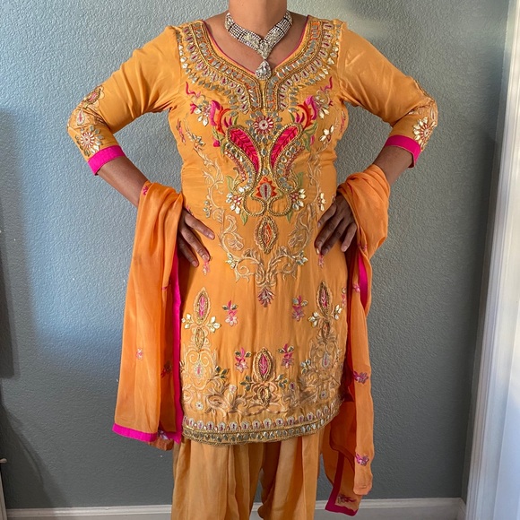 Other - Indian/ Punjabi salwar suit